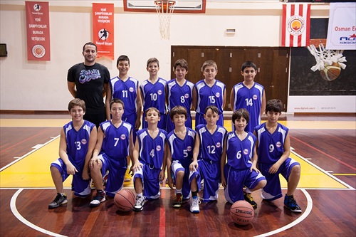 Küçük Erkek Basketbol Takımımız İstanbul İlk 8’de